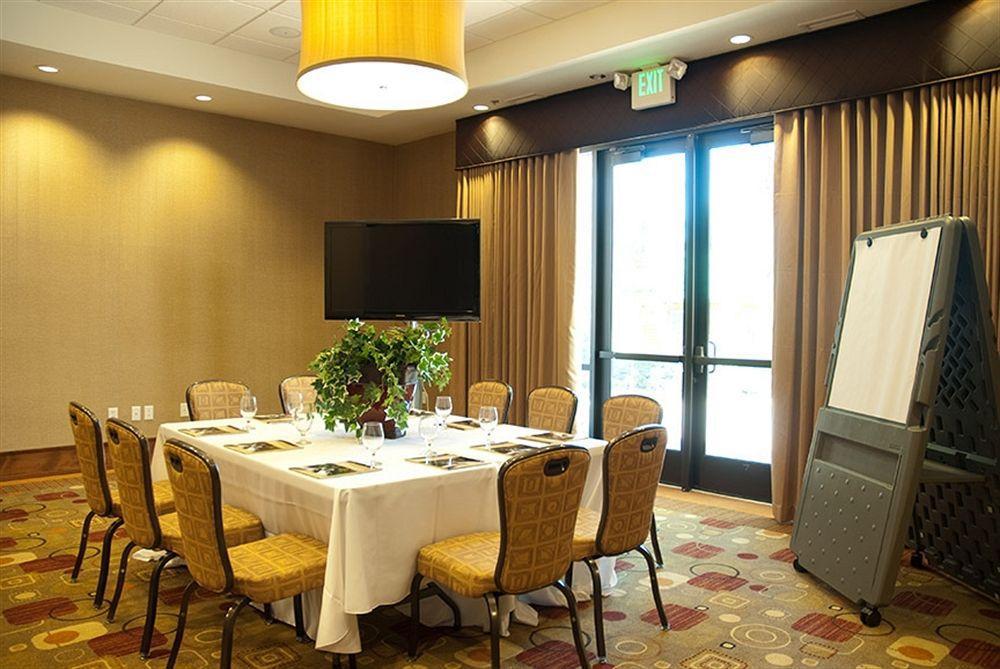 Springhill Suites By Marriott Logan Ngoại thất bức ảnh